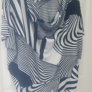 Abstract design blouse